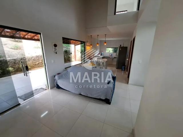 Casa de condomínio com 03 quartos à venda em Chã Grande/PE!