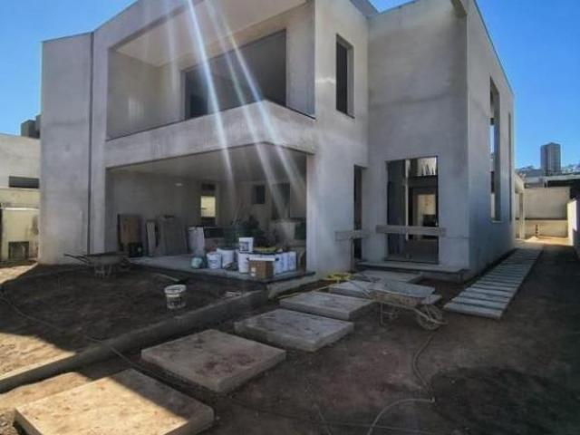 Casa de Condomínio
