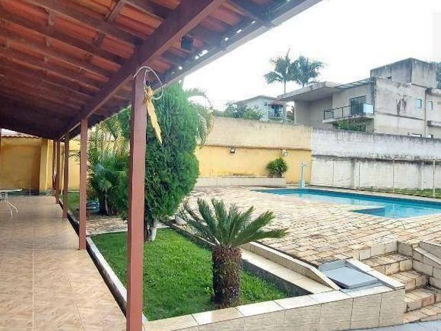 Casa de Condomínio