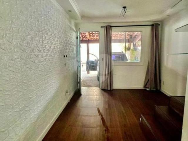 Casa de Condomínio com 2 Quartos Garagem coberta à venda, 74m² Rua Jairo de Almeida Machado, 390