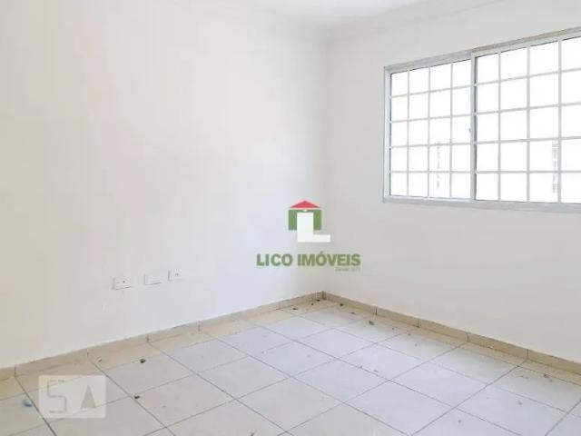 Casa de Condomínio com 2 Quartos para alugar, 90m² Jardim Carlu