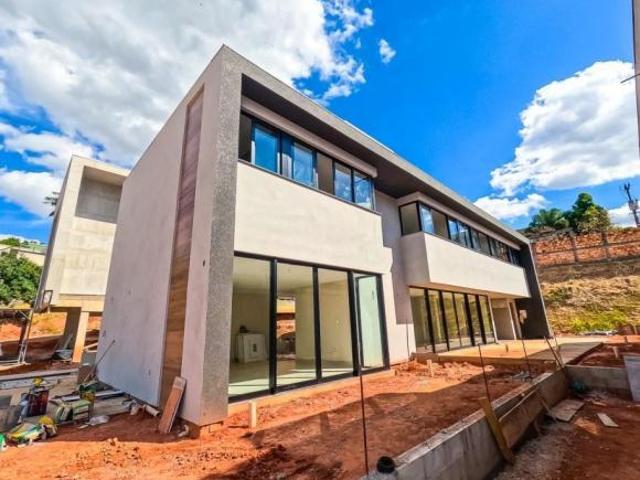 Casa de Condomínio com 3 quartos à venda em Belo Horizonte, no bairro Garças