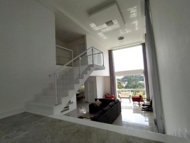 Casa de Condomínio com 3 Quartos e 5 banheiros à Venda, 421 m² por R$ 1.600.000