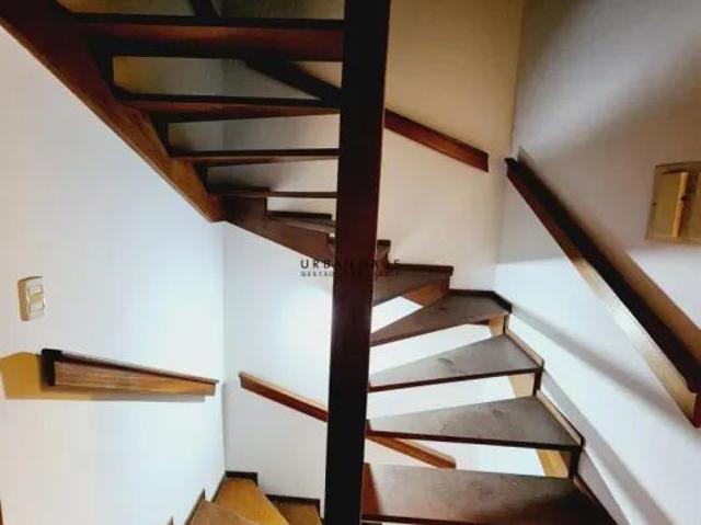 Casa de Condomínio com 3 Quartos para alugar, 98m² Glória