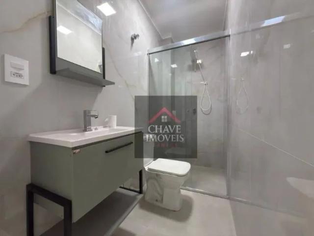 Casa de Condomínio com 3 Quartos para alugar, 110m² Embaré