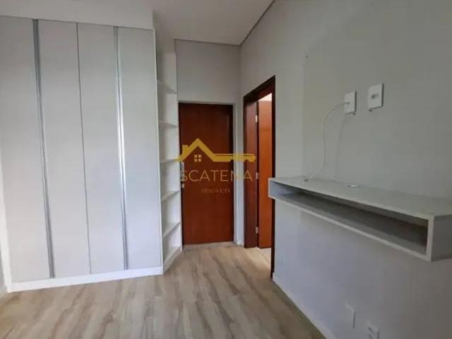 Casa de Condomínio com 3 Quartos para alugar, 202m² Parque Esplanada