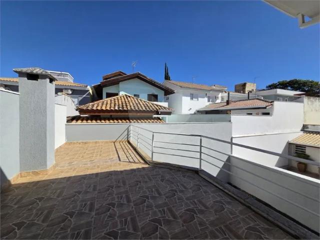 Casa de Condomínio com 3 Quartos para alugar, 249m² Parque Residencial Villa dos Inglezes