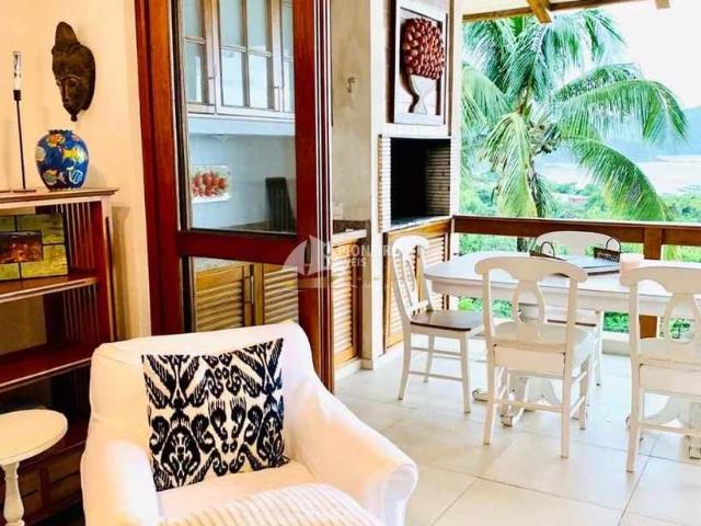 Casa de Condomínio com 4 dorms, Camburi, São Sebastião, Cod: 3051