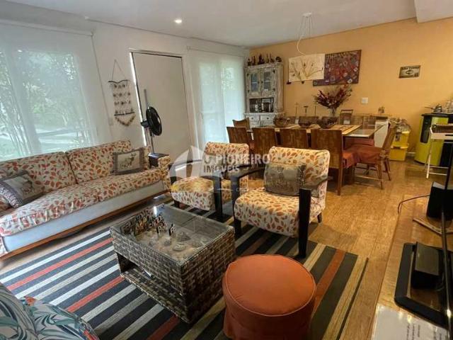 Casa de Condomínio com 4 dorms, Juquehy, São Sebastião, Cod: 3274