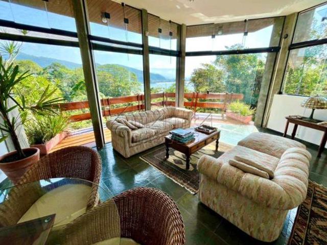 Casa de Condomínio com 4 dorms, Ponta das Toninhas, Ubatuba R$ 6.5 mi, Cod: 3838