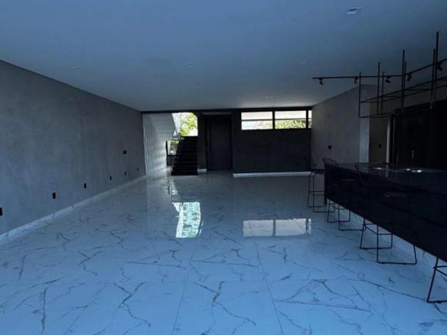 Casa de condomínio com 4 quartos, 300m², à venda, Jardim Residencial Chácara Ondina