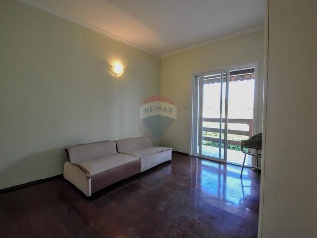 Casa de Condomínio com 4 Quartos e 5 banheiros para Alugar, 410 m² por R$ 9.000,00/Mês
