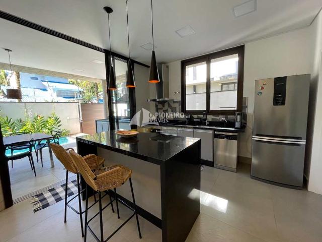 Casa de Condomínio com 4 quartos, Juquehy, São Sebastião R$ 4.45 mi, Cod: 3021