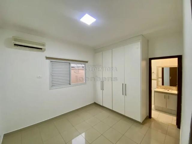 Casa de Condomínio com 4 Quartos para alugar, 228m² Parque Residencial Damha III