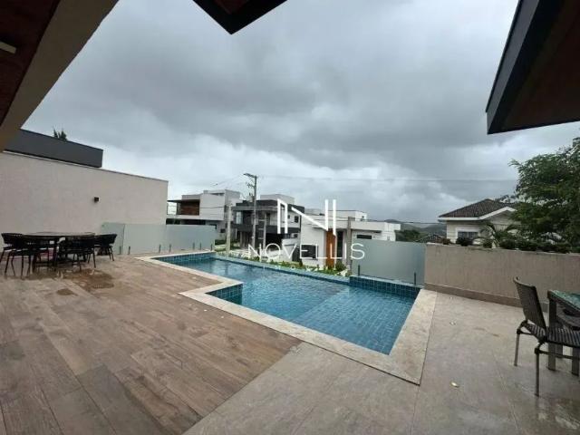 Casa de Condomínio com 4 Quartos para alugar, 355m² Urbanova
