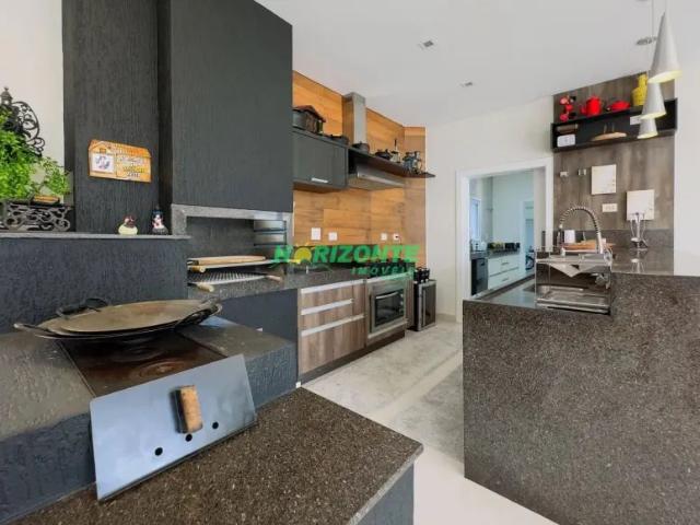 Casa de Condomínio com 5 Quartos para venda ou aluguel, 430m² Urbanova