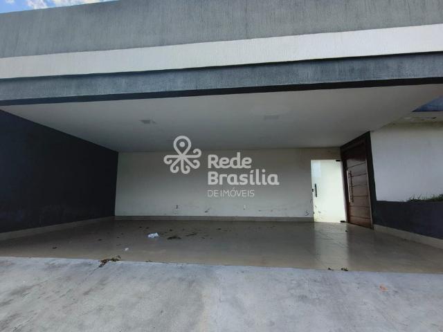 Casa de Condomínio com 6 Quartos para alugar, 748m² Setor Habitacional