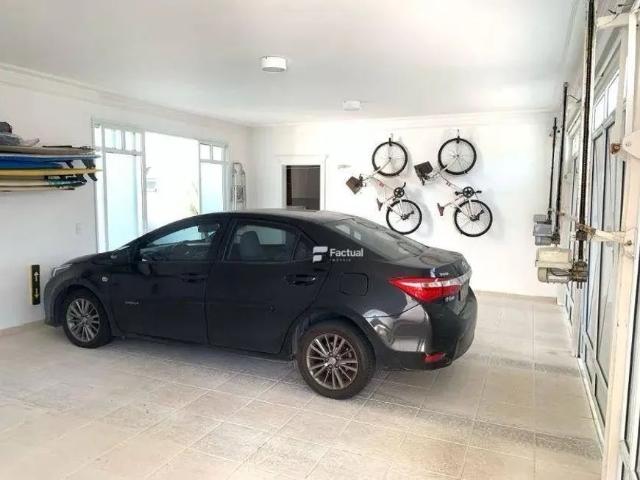 Casa de Condomínio com 6 Quartos para venda ou aluguel, 701m² Jardim Acapulco