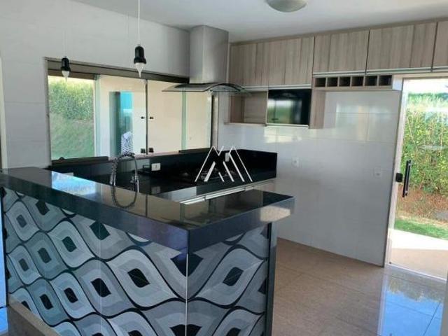 Casa de condomínio á venda 1000m², com 04 quartos sendo 01 suíte em Igarapé MG!