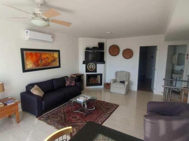 Casa de condomínio à venda em Porto Alegre, Praia de Belas, com 3 quartos, 250,88m²