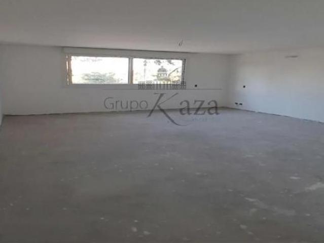 Casa de Condomínio Alto da Boa Vista 4 Suítes 686m²