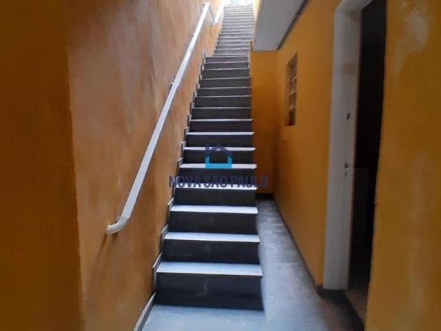Casa de Condomínio Bairro Jardim Miriam, Com 01,dormitórios, cozinha, banheiro