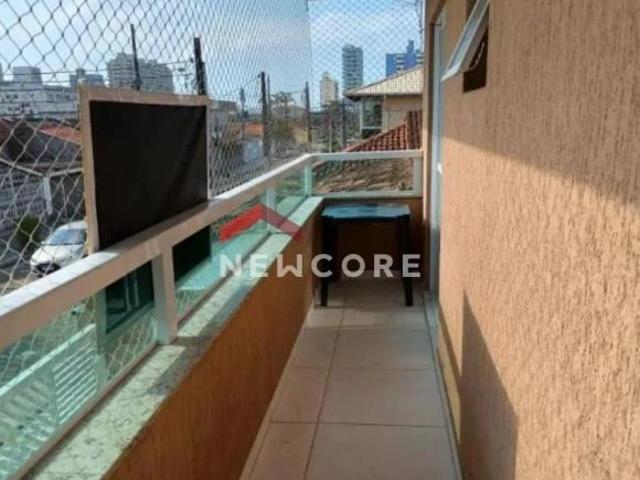 Casa de condomínio em Avenida Angelo Perino Maracanã Praia Grande/SP