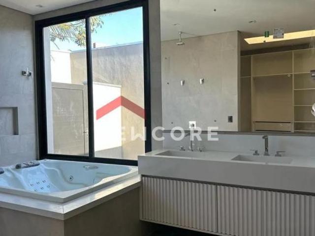 Casa de condomínio em Avenida Mário Ranieri Jardim Shangri Lá Bauru/SP