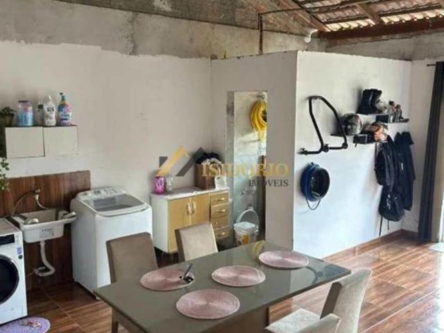 CASA DE CONDOMÍNIO EM PALMITAL COLOMBO! 03 QUARTOS, 02 VAGAS!