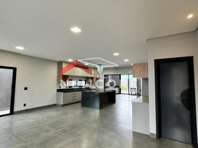 Casa de condomínio em Rua Manoel da Costa Martins Residencial Estoril Premium Bauru/SP