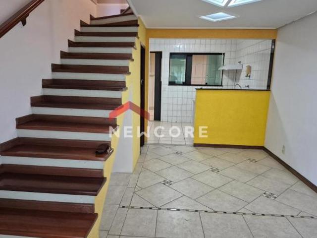 Casa de condomínio em Rua Felipe Tena Jardim Guerreiro Cotia/SP