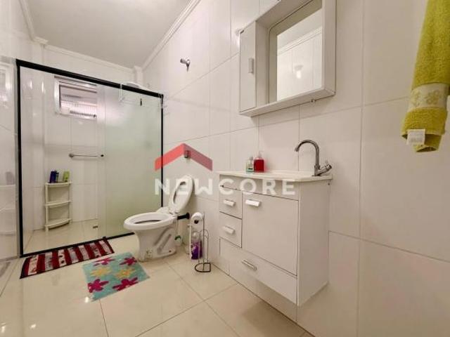 Apartamento em Rua Leme Guilhermina Praia Grande/SP