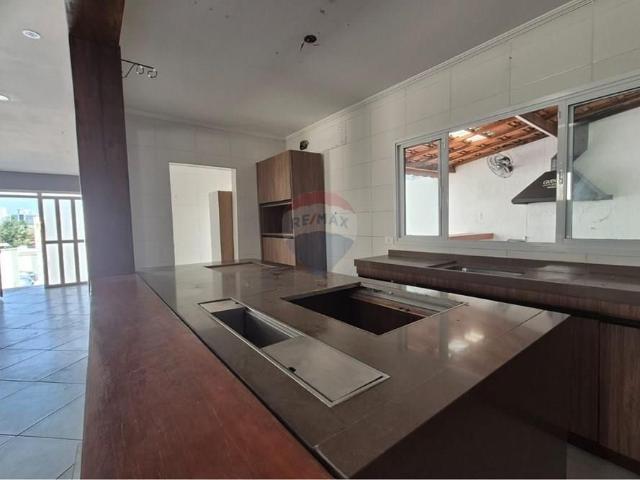 Casa de Condomínio no Planalto Paulista: Aluguel