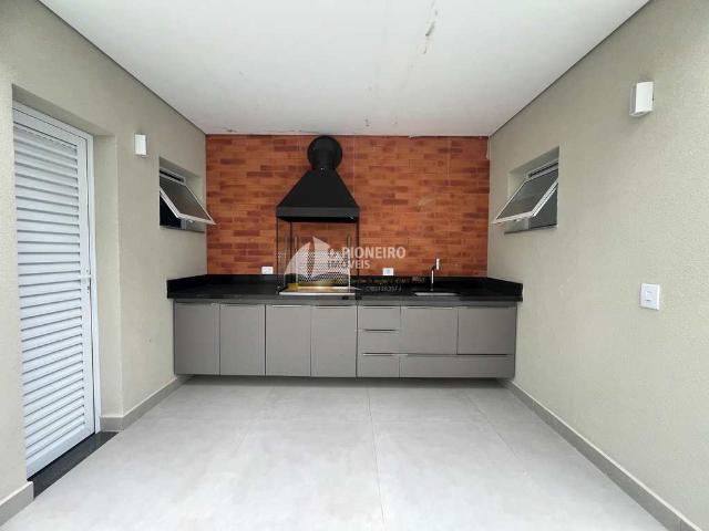 Casa de condomínio, para venda e locação anual, em Juquehy