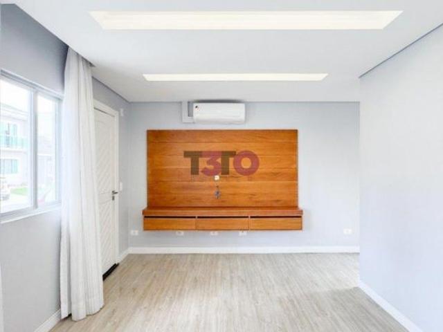 Casa de Condomínio para venda em Umbará de 135.00m² com 4 Quartos, 1 Suite e 2 Garagens