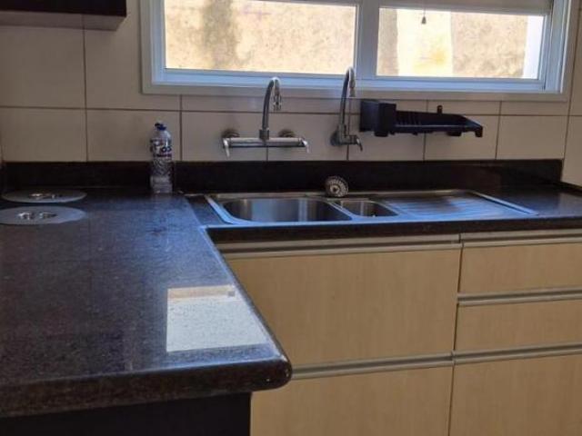 Casa de Condomínio para venda em Vila Marieta de 291.00m² com 4 Quartos, 3 Suites e 4 Garagens