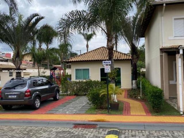 Casa de Condomínio para venda em Vila Oliveira de 240.00m² com 4 Quartos, 4 Suites e 4 Garagens
