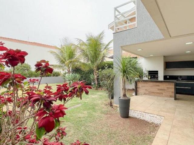 Casa de Condomínio para venda em Vila Santa Maria de 264.00m² com 3 Quartos, 3 Suites e 4 Garagens