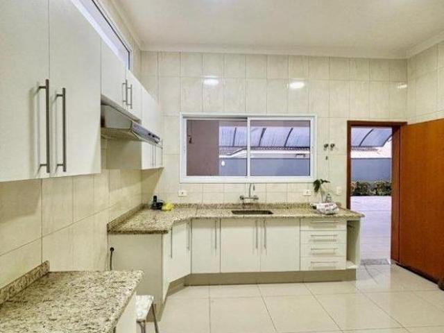 Casa de Condomínio para venda em Village Damha Presidente Prudente de 312.00m² com 3 Quartos e 3 Gar