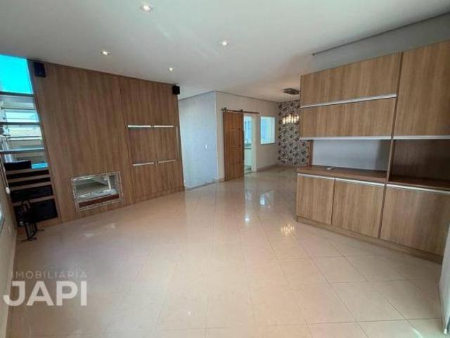 Casa de Condomínio para venda em Village Das Flores de 286.00m² com 3 Quartos, 3 Suites e 4 Garagens