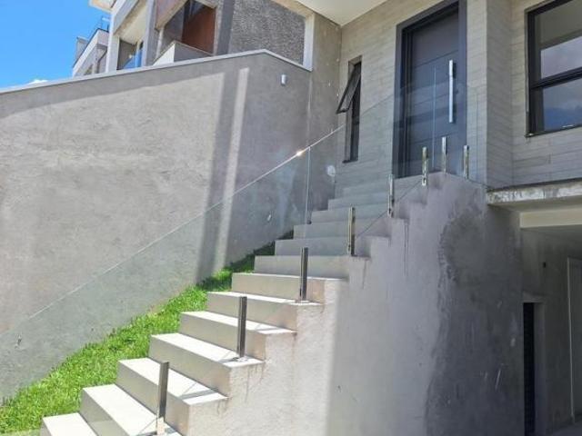 Casa de Condomínio para venda em Água Verde de 187.90m² com 3 Quartos, 3 Suites e 2 Garagens