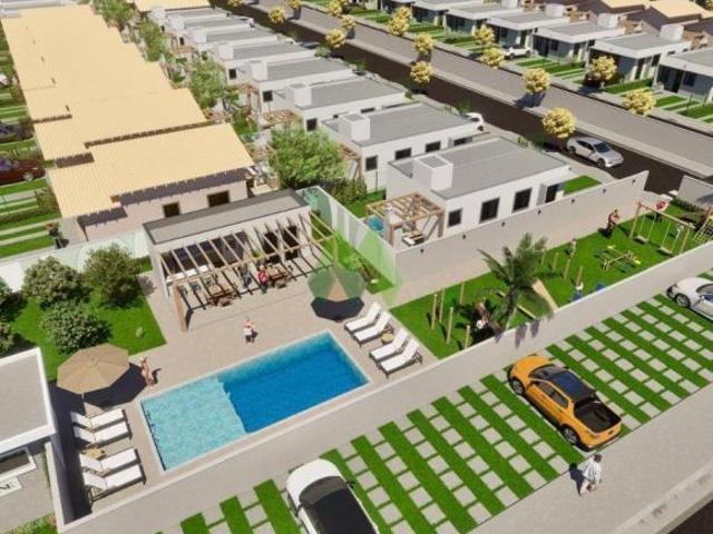 Casa de Condomínio para venda em Altos Do Paraiso de 54.00m² com 3 Quartos, 1 Suite e 2 Garagens