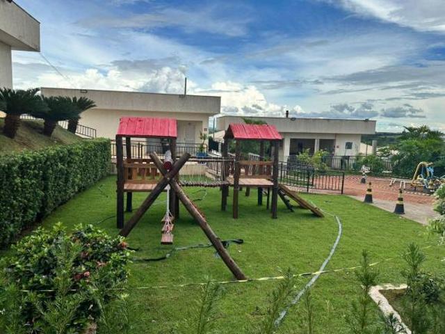 Casa de Condomínio para venda em Araporã