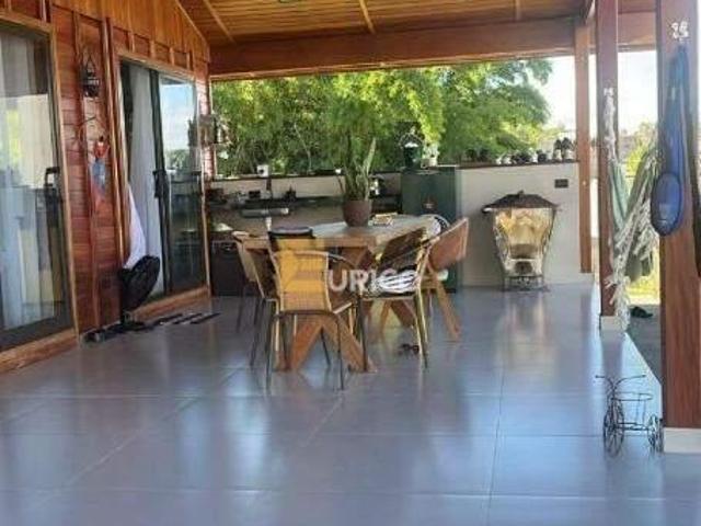 Casa de Condomínio para venda em Caputera de 200.00m² com 3 Quartos, 1 Suite e 5 Garagens