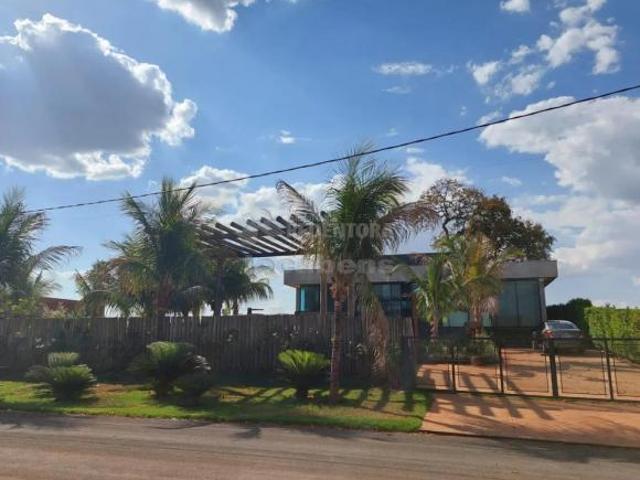 Casa de Condomínio para venda em Centro, Fronteira
