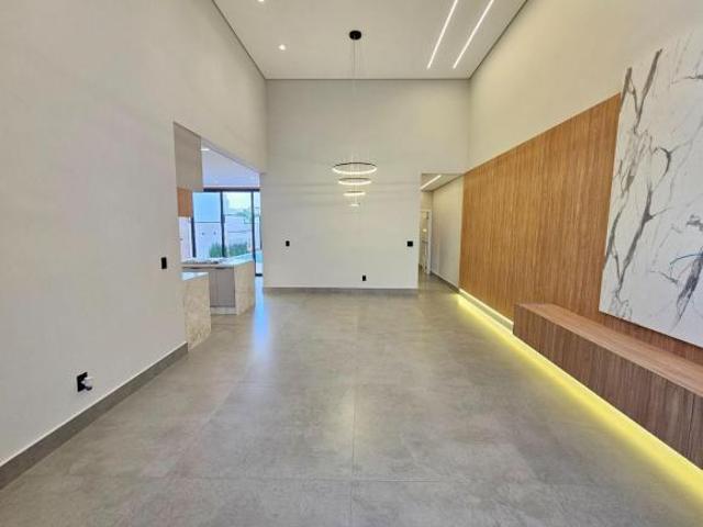 Casa de Condomínio para venda em Condomínio Park Gran Reserve de 205.00m² com 3 Quartos, 3 Suites e