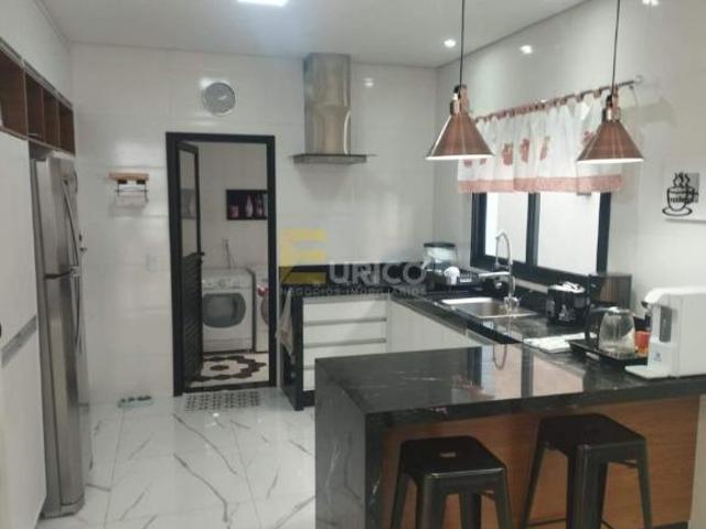Casa de Condomínio para venda em Condomínio Residencial Mont&apos Alcino de 240.00m² com 4 Quartos, 4 Sui
