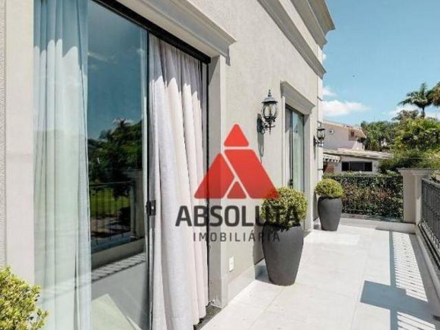 Casa de Condomínio para venda em Iate Clube De Americana de 304.00m² com 5 Quartos, 5 Suites e 4 Gar