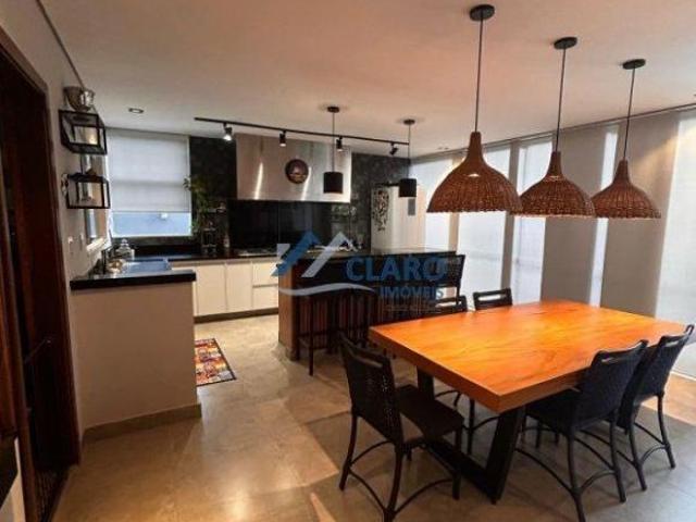 Casa de Condomínio para venda em Jardim Colonial de 309.00m² com 4 Quartos, 4 Suites e 3 Garagens