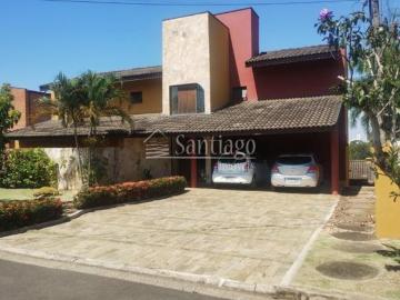 Casa de Condomínio para venda em Jardim Madalena de 390.00m² com 5 Quartos, 2 Suites e 4 Garagens